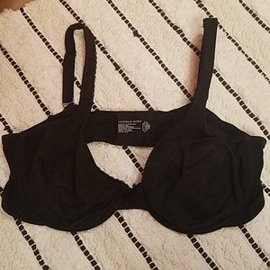 Victorias Secret lightly padded bra